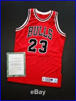 100% Authentic Michael Jordan Signed Champion Bulls 92 93 Pro Cut Game Jersey