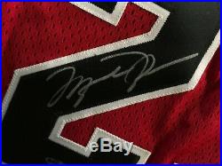 1996-97 Michael Jordan UDA Upper Deck Signed Chicago Bulls Jersey w Beckett LOA