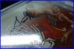 1996-97 Skybox Hoops Scottie Pippen Bulls 1st Autographics Psa Dna Signed Auto