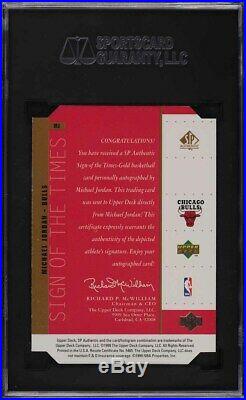 1998 SP Authentic Sign Of The Times Die-Cut Michael Jordan AUTO SGC 9.5 MINT+