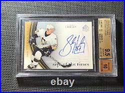 2005-06 Sp Authentic Sidney Crosby Rookie Sign Of The Times Auto #sc Bgs 9.5/10