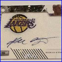 2009-10 Panini Rookies & Stars Kobe Bryant Auto Patch Card /199 Signed #1 Mint