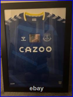 21/22 Everton signed shirt in frame