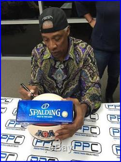 76Ers Julius'Dr. J' Erving Authentic Signed Official Aba Basketball PSA/DNA