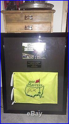 AUTHENTIC Tiger Woods Signed 2000 Masters Flag Certificate of Authenticity