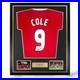 Andy_Cole_Signed_Manchester_United_99_Champions_League_Home_Shirt_Deluxe_Framed_01_kuv
