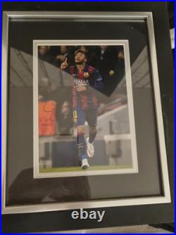 Authentic Hand Signed Neymar Jr 2015 Barcalona Photo