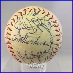 Beautiful 1963 Pittsburgh Pirates Team Signed Baseball Roberto Clemente PSA