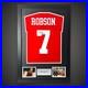 Bryan_Robson_Hand_Signed_Framed_Manchester_United_Football_Shirt_With_COA_275_01_rm