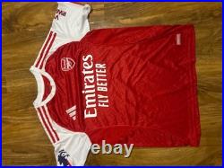 Bukayo Saka Signed Arsenal Home Shirt With COA Included