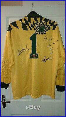 Celtic 1992 Pat Bonner Matchworn Umbro GK Shirt Signed and Rare