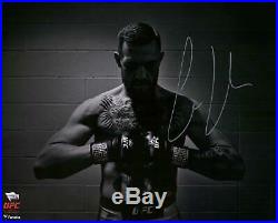 Conor McGregor UFC Signed 16 x 20 UFC 205 Black and White Photo Fanatics