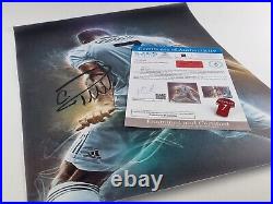 Cristiano Ronaldo CR7canvas Hand Signed with certificate/authenticity NOT FRAMED