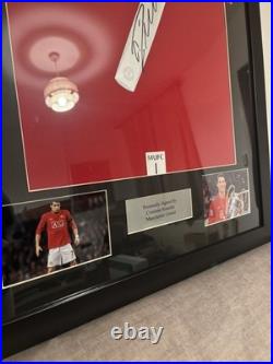 Cristiano Ronaldo Signed & Framed Manchester United Football Shirt Beckett