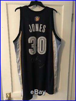 Dahntay Jones Signed Memphis Grizzlies Game-Used Jersey MeiGray COA Inscribed