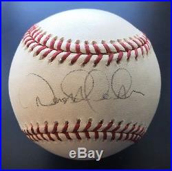 Derek Jeter Autograph Baseball New York Yankees Signed Autographed Official MLB
