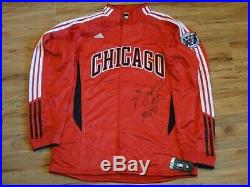 Derrick Rose #1 Mvp Psa/dna Signed Adidas Chicago Bulls Warm Up Suit Autograph