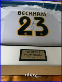 Framed David Beckham Shirt (Real Madrid No. 32)