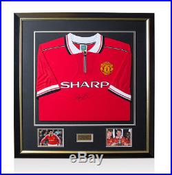 Framed Ryan Giggs Hand Signed Manchester United Shirt 1999 Home Shirt