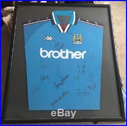Framed and Signed Manchester City football Shirt MCFC MAN CITY MANCHESTER CITY