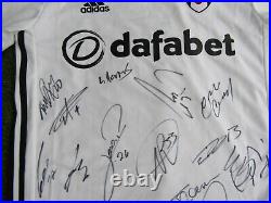 Fulham Shirt Hand Signed by 2022/2023 Squad 15 Autographs Pereira, Wilson