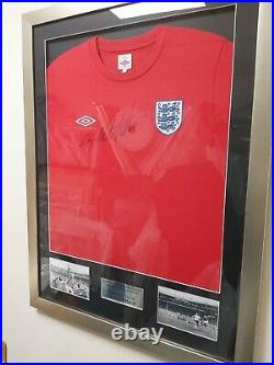 Geoff Hurst Signed England 1966 Replica Shirt Framed AFTAL RD