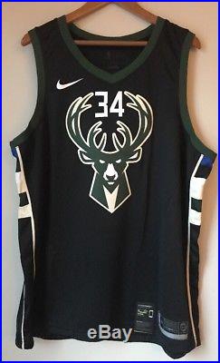 Giannis Antetokounmpo Signed Nike Connect Milwaukee Bucks NBA Swingman Jersey