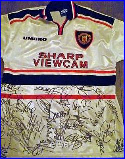 Hand Signed Manchester United Shirt 1998/99 Treble Winners Squad