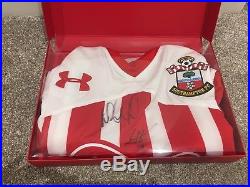 Hand Signed Southampton FC 2016/2017 Squad Signed Shirt Memorabilia Autograph