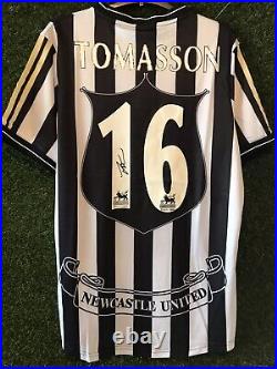 Jon Dahl Tomasson Signed Newcastle Uinted Retro Shirt Comes with a COA