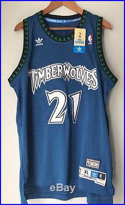 Kevin Garnett Autographed Timberwolves Signed HWC NBA Swingman Jersey (PSA/DNA)