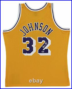 Lakers Magic Johnson Signed 1984-85 M&N HWC Swingman Yellow Jersey BAS Wit