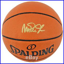 Lakers Magic Johnson Signed Spalding Basketball with Gold Signature BAS Witnessed