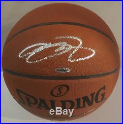 Lebron James Lakers Cavaliers signed NBA Basketball auto UDA Upper Deck COA