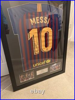 Leo Messi Framed Barcelona Shirt & Signature Frame