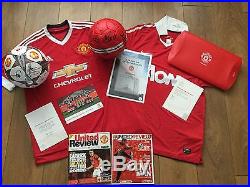 Manchester United Signed Shirt&ball Collection Man Utd Offical Club Issue Coa