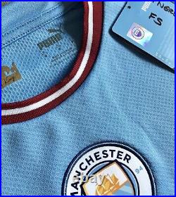 MCFC #02940 Official Certification Manchester City 2022/2023 Squad Shirt Signed