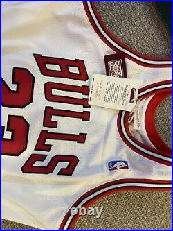MICHAEL JORDAN Autographed Chicago Bulls White Authentic M&N Jersey UDA W Box