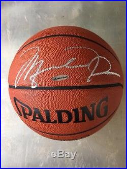 MICHAEL JORDAN signed NBA Basketball UDA Upper Deck Authenticated With Papers