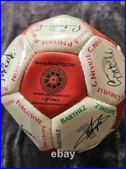 Man United Signed 01-02 Football Signatures From Sir Alex & Full Squad