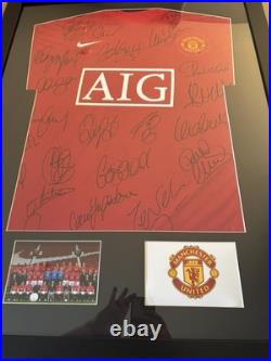 Manchester United 07/07 Squad Signed Shirt 07/08 incl Ronaldo