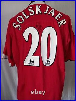 Manchester United 2004 Number 20 Home Shirt Signed Ole Gunnar Solskjaer