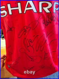 Manchester United Hand Signed Munich 1999 Final Team Shirt PSA CARD & COA