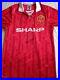 Manchester_United_Retro_1992_1994_Shirt_Signed_Eric_Cantona_01_axy