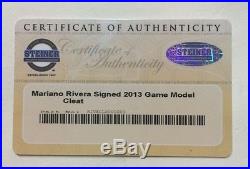 Mariano Rivera Yankees Signed 2013 Game issued Cleat AUTO Display Case Steiner