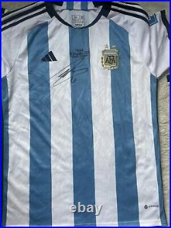 Martinez signed Argentina World Cup shirt