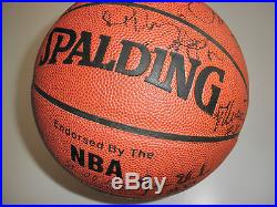 Michael Jordan Signed Basketball 95-96 Chicago Bulls Team By 14 Upper Deck Coa