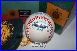 Mickey Mantle Signed / Autographed Baseball UDA Upper Deck Authenticated auto