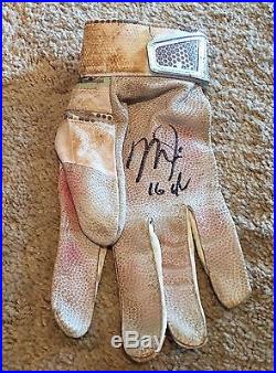 Mike Trout GAME USED 2016 MVP Season BATTING GLOVE game worn SIGNED auto ANGELS