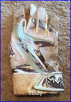Mike Trout GAME USED 2016 MVP Season BATTING GLOVE game worn SIGNED auto ANGELS